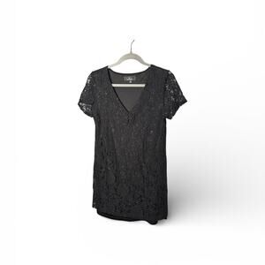 Lulu’s Black Lace V Neck Short Sleeve Mini Dress Size S